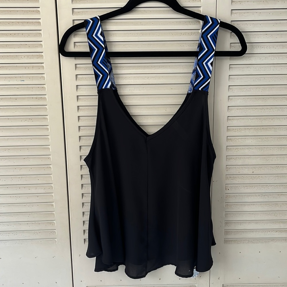 Bella D Beautiful Top, Size L